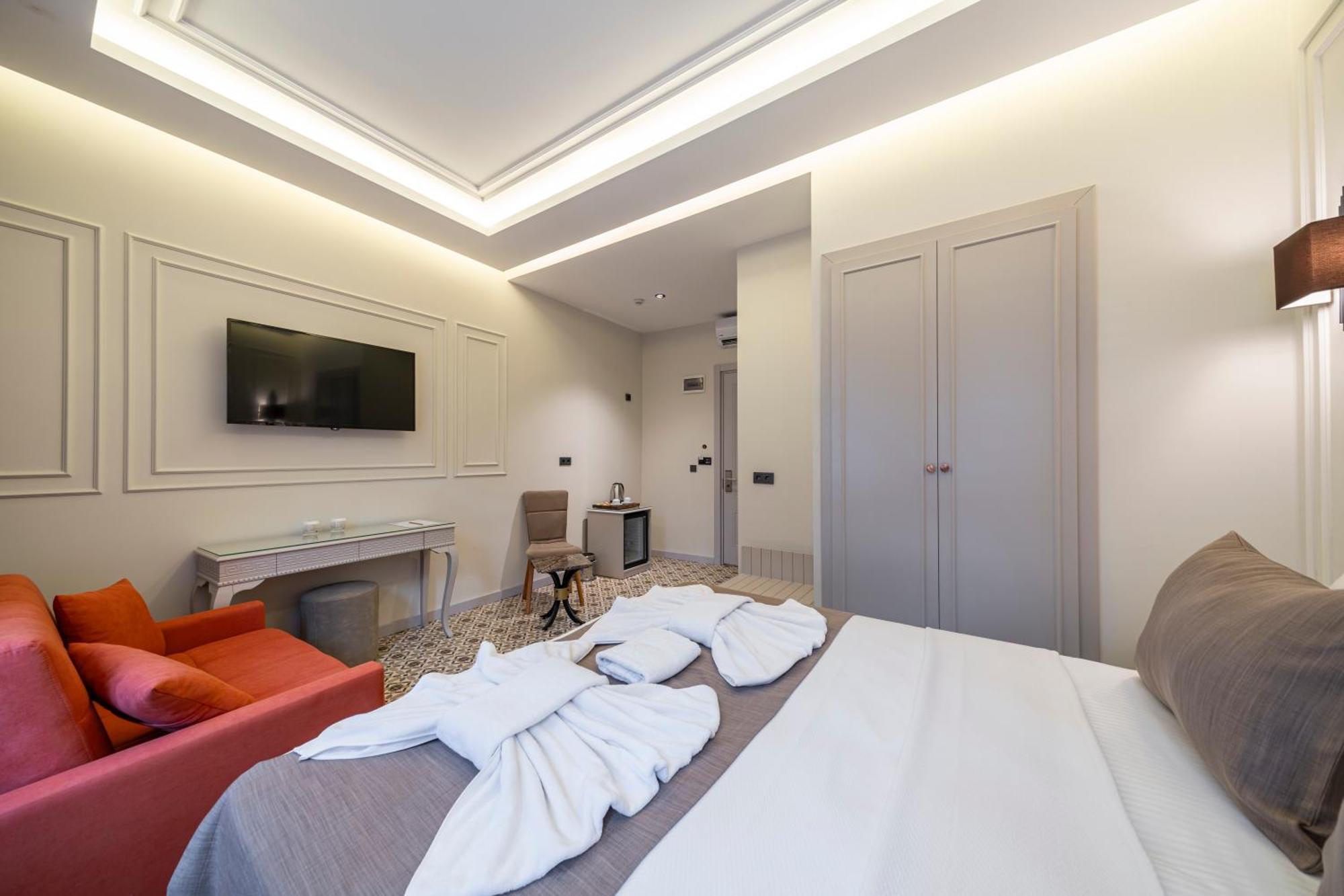 Pera Luna Premium Hotel Istanbul Exteriör bild