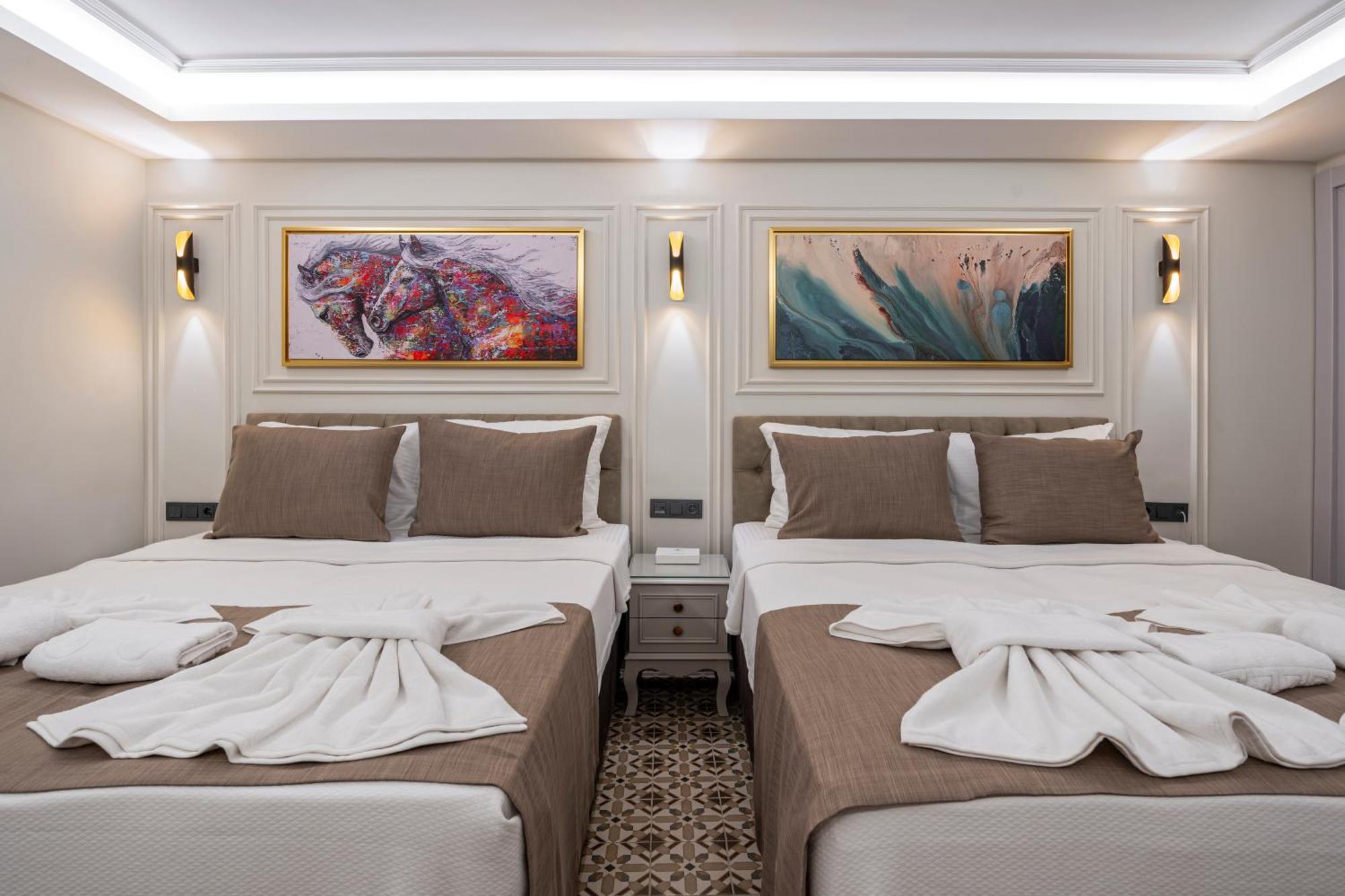 Pera Luna Premium Hotel Istanbul Exteriör bild